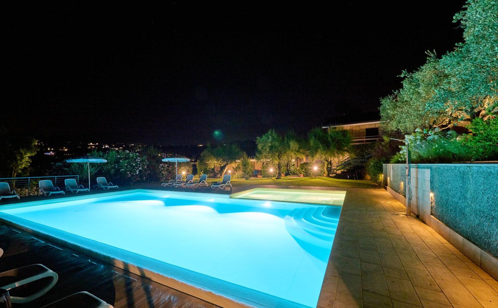 Appartamenti Le Rasole Garda  Ngoại thất bức ảnh