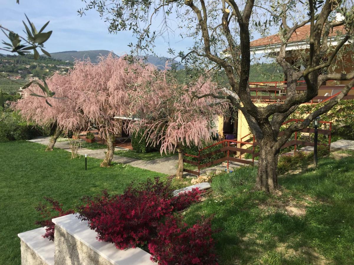 Appartamenti Le Rasole Garda  Ngoại thất bức ảnh